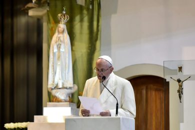 Fátima: Reitor convida peregrinos a rezar com o Papa, a 5 de agosto