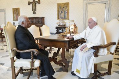 Vaticano: «Foi uma conversa particularmente interessante», afirma António Costa sobre o encontro com o Papa