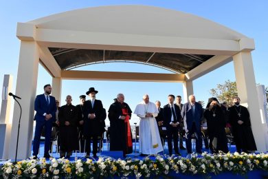 Marselha: Papa evoca migrantes falecidos no «enorme cemitério» do Mediterrâneo
