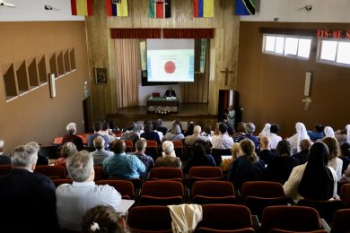 Igreja/Portugal: «Nós somos também um país de missão» - padre José Rebelo