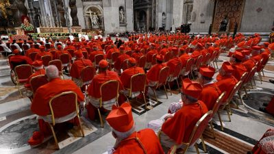 Consistório 2023: Vaticano divulga esquema da celebração