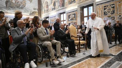 Vaticano: Papa pede maior aposta na segurança no trabalho