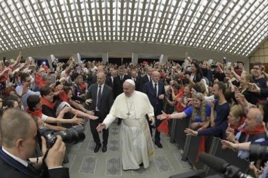 Santa Sé: Renovação Carismática Católica promove encontro «Chamados, Transformados e Enviados»