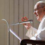 Vaticano/Sínodo: Papa responde a questões de cinco cardeais sobre sinodalidade, ordenação sacerdotal de mulheres e uniões homossexuais