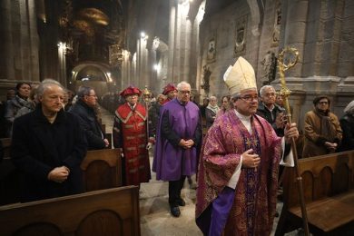 Braga: Arcebispo lembra antecessores em Eucaristia no dia dos Fiéis Defuntos