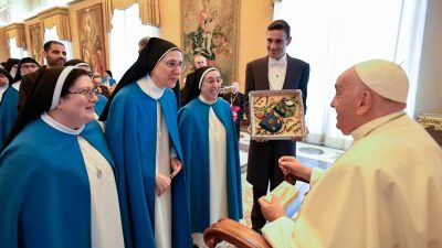 Vaticano: Papa recordou portuguesa Santa Beatriz da Silva, valorizando vida contemplativa