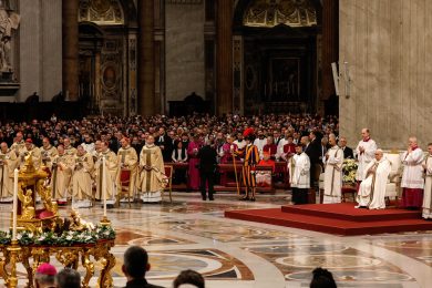 Vaticano: «Príncipe da Paz ainda é rejeitado pela lógica perdedora da guerra» – Papa Francisco