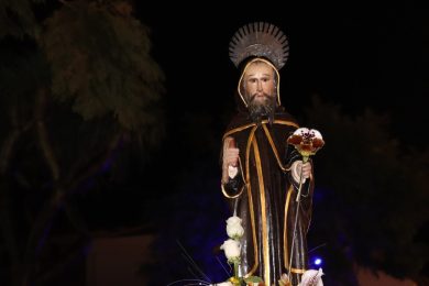 Madeira: Santo Amaro e «varrer dos armários» encerram ciclo de celebrações do Natal - Emissão 14-01-2024