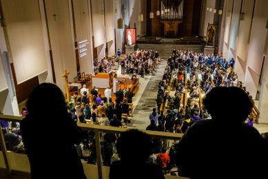 Jovens marcam ritmo do diálogo entre Igrejas cristãs em Portugal - Emissão 28-01-2024