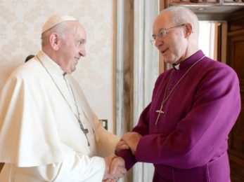 Ecumenismo: Cimeira entre bispos católicos e anglicanos quer aprofundar relação e desafiar tradições a «crescerem juntas»