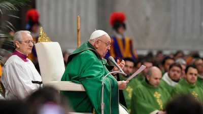 Vaticano: Papa desafia católicos a rejeitar lógica de «violência» das redes sociais