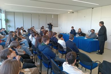 Viana do Castelo: Alunos do 12.ºano do Colégio do Minho debateram papel e desafios do jornalismo
