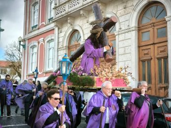 Açores: «A cruz é a árvore da vida, plena de esperança para o século XXI», afirmou pregador da Procissão do Senhor dos Passos