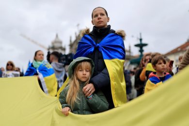 Ucrânia: Papa alerta para «onda global de medo e ódio»