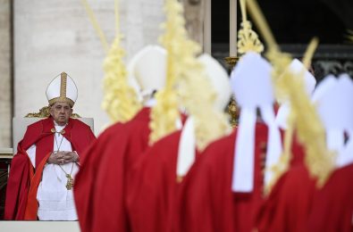 Vaticano: Papa condena «vil» atentando terrorista em Moscovo