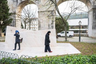 25 de Abril: Memorial à Vigília da Capela do Rato inaugurado em Lisboa