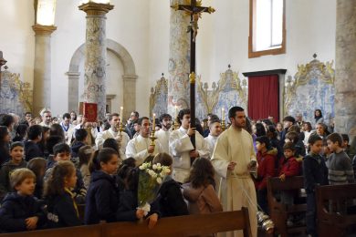 Igreja: Bispo de Setúbal convida acólitos da diocese a participarem nas peregrinações a Fátima e a Roma