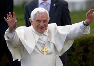 Bento XVI: Conferência Episcopal Portuguesa evoca trabalho de «purificação e reforma da Igreja»