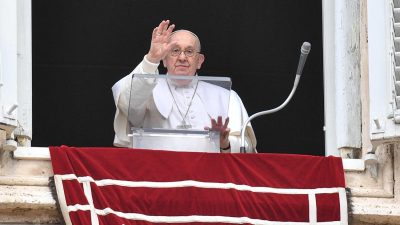 Vaticano: «Jesus não veio condenar, mas para salvar» - Francisco