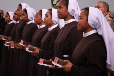 Vida Consagrada: Oito jovens receberam o hábito religioso na Ordem de Santa Clara