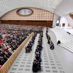 Vaticano: «A marginalização dos idosos corrompe todas as fases da vida, não apenas a da velhice», diz Papa em encontro com milhares de avós e netos