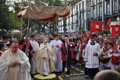 Funchal: D. Nuno Brás sublinha importância da «manifestação pública» da fé na Eucaristia