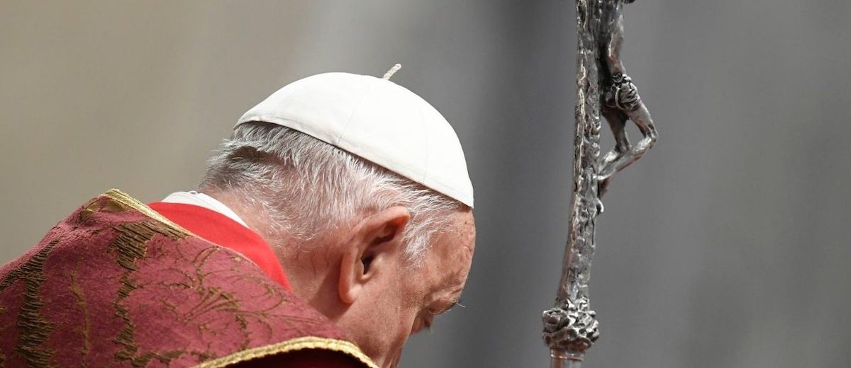 Pentecostes: Papa desafia a «falar de paz a quem quer a guerra», contra discursos que promovem vingança e «barreiras»