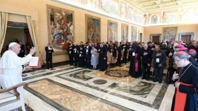 Santa Sé: «Apelo à comunhão implica um estilo sinodal» - Papa Francisco a Obras Pontifícias Missionárias