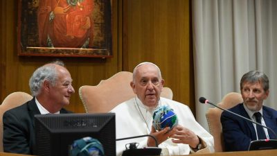 Vaticano: Papa encerrou encontro dedicado à «Universidade do Sentido»
