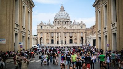Ano Santo: Vaticano associa obras de misericórdia à obtenção da indulgência jubilar