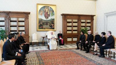 Vaticano: Papa insiste na necessidade de «Pacto Educativo Global»