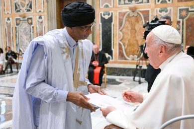 Vaticano: «Paz é fruto de relacionamentos que reconhecem e acolhem o outro na sua dignidade inalienável» - Francisco