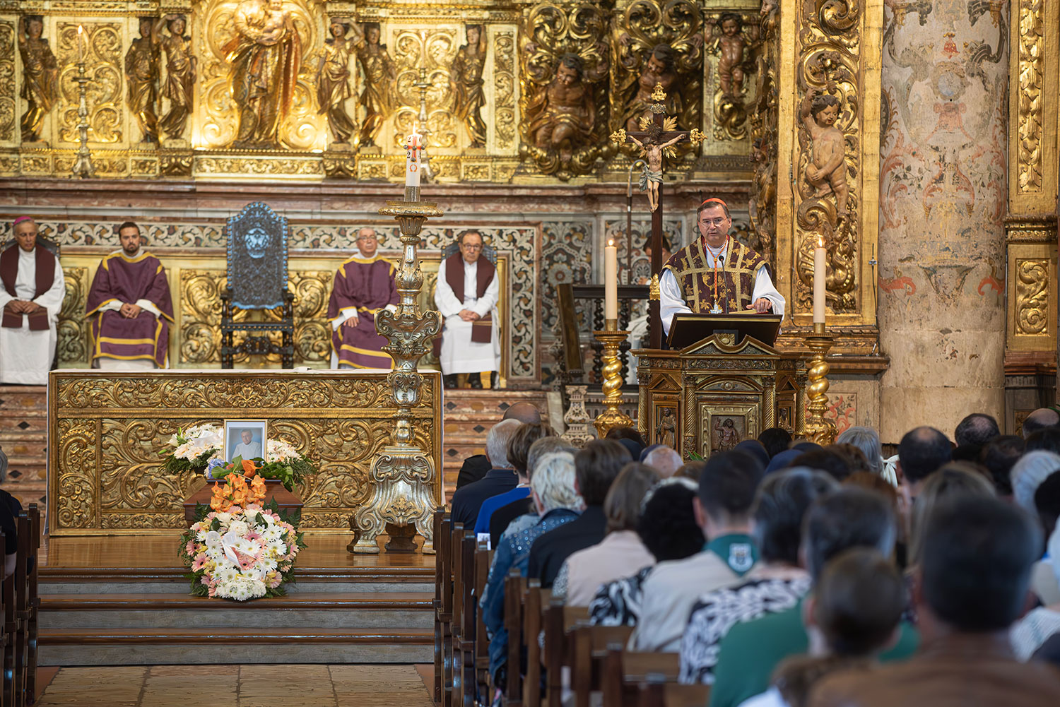 Setúbal: Diocese vai preparar espaço na Sé para «guardar cinzas e ossadas» dos sacerdotes