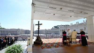 Vaticano: «A guerra é sempre uma derrota, desde o primeiro dia» - Francisco