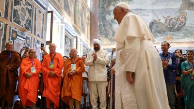 Vaticano: «Religião é instrumentalizada para alimentar confrontos», denuncia o Papa