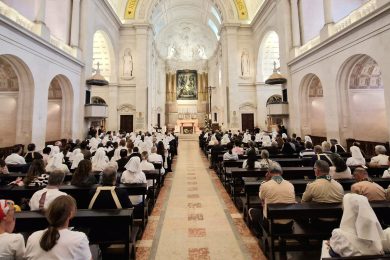 Igreja/Portugal: Associação dos Servitas de Nossa Senhora de Fátima celebra 100 anos de serviço aos peregrinos