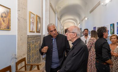 Igreja/Cultura: Núncio apostólico em Portugal visitou as exposições «Sacre Visioni» e «Toque Divino», na igreja da Graça