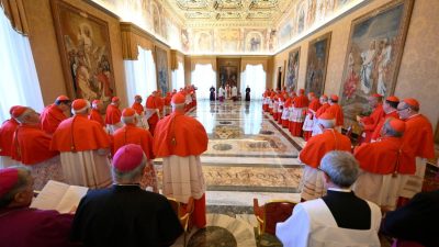 Vaticano: Papa proclama 14 santos no próximo Dia Mundial das Missões