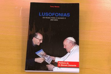 Publicações: Padre Tony Neves escreve «ao ritmo da vida e da história» e tem um novo livro de crónicas de 2021 a 2024