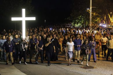 Fátima: Missa na Cova da Iria e oração nos Valinhos assinalaram quarta aparição