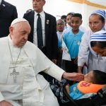 Timor-Leste: Papa visita centro para crianças com deficiência, elogiando missão de quem cuida dos outros