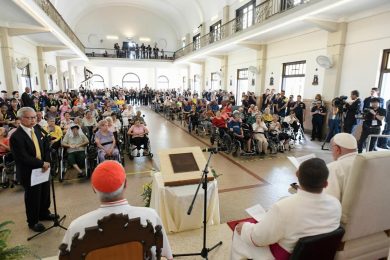 Singapura: Papa visitou idosos e doentes, acolhidos por instituição católica