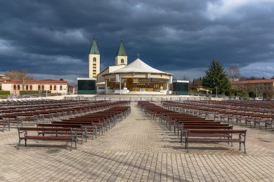 Vaticano: Papa autoriza culto público no santuário mariano de Medjugorje