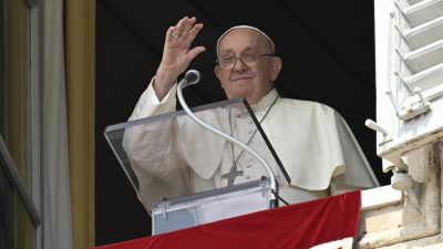 Vaticano: «Tudo muda quando se conhece realmente Jesus» - Francisco