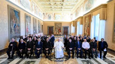 Vaticano: Papa recebeu missionários Scalabrinianos e destacou o serviço aos migrantes, a pastoral da esperança e a caridade