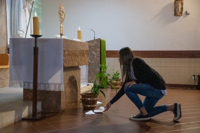 Algarve: Diocese promove formação sobre «adoração eucarística» para animadores de jovens e catequistas