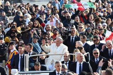 Vaticano: Papa destaca importância da piedade mariana