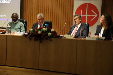 Sociedade: Jorge Bacelar Gouveia defende a criação de um tratado internacional para uma «defesa ativa» da liberdade religiosa