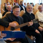 Vaticano: Papa convida a semear a esperança entre os «sem-abrigo, refugiados e vítimas de guerra»