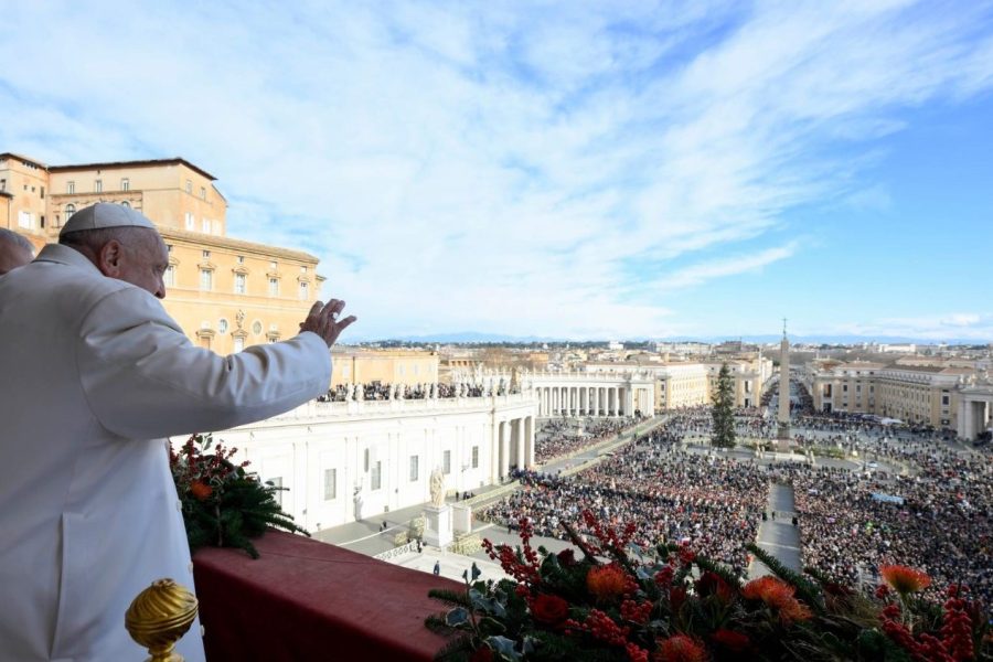 «Urbi et Orbi»: Papa propõe perdão da dívida aos países pobres